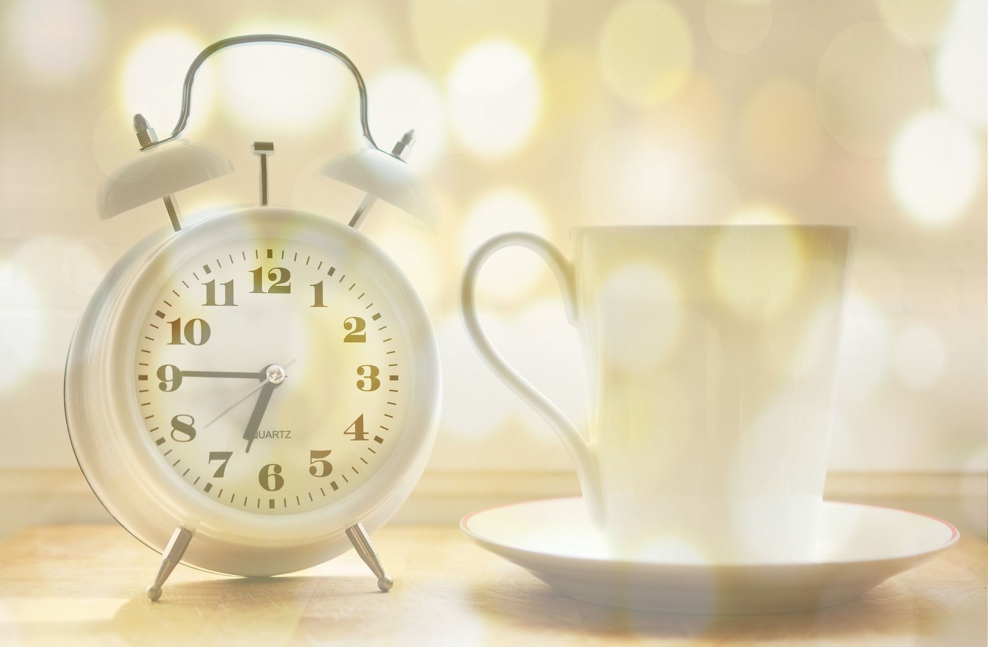 7 Tricks That Make Monday Morning Exciting at the Workplace