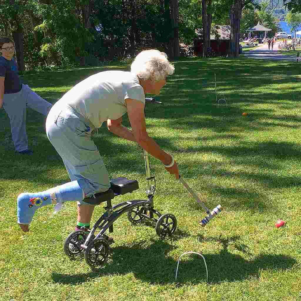 How to Choose Best Knee Scooter