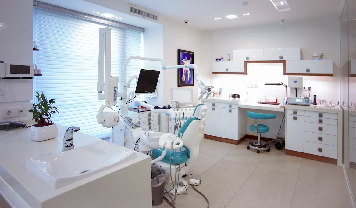 Comprehensive Guide to Choosing the Right Dental Care Services